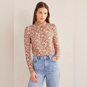 Boden smocked neck printed long sleeve top, size 8, NEW with tags.